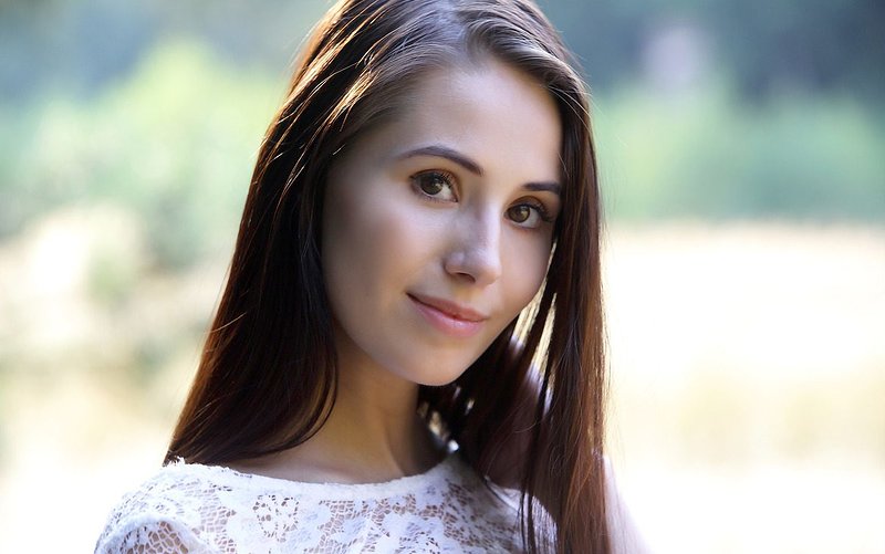 Милана, 21